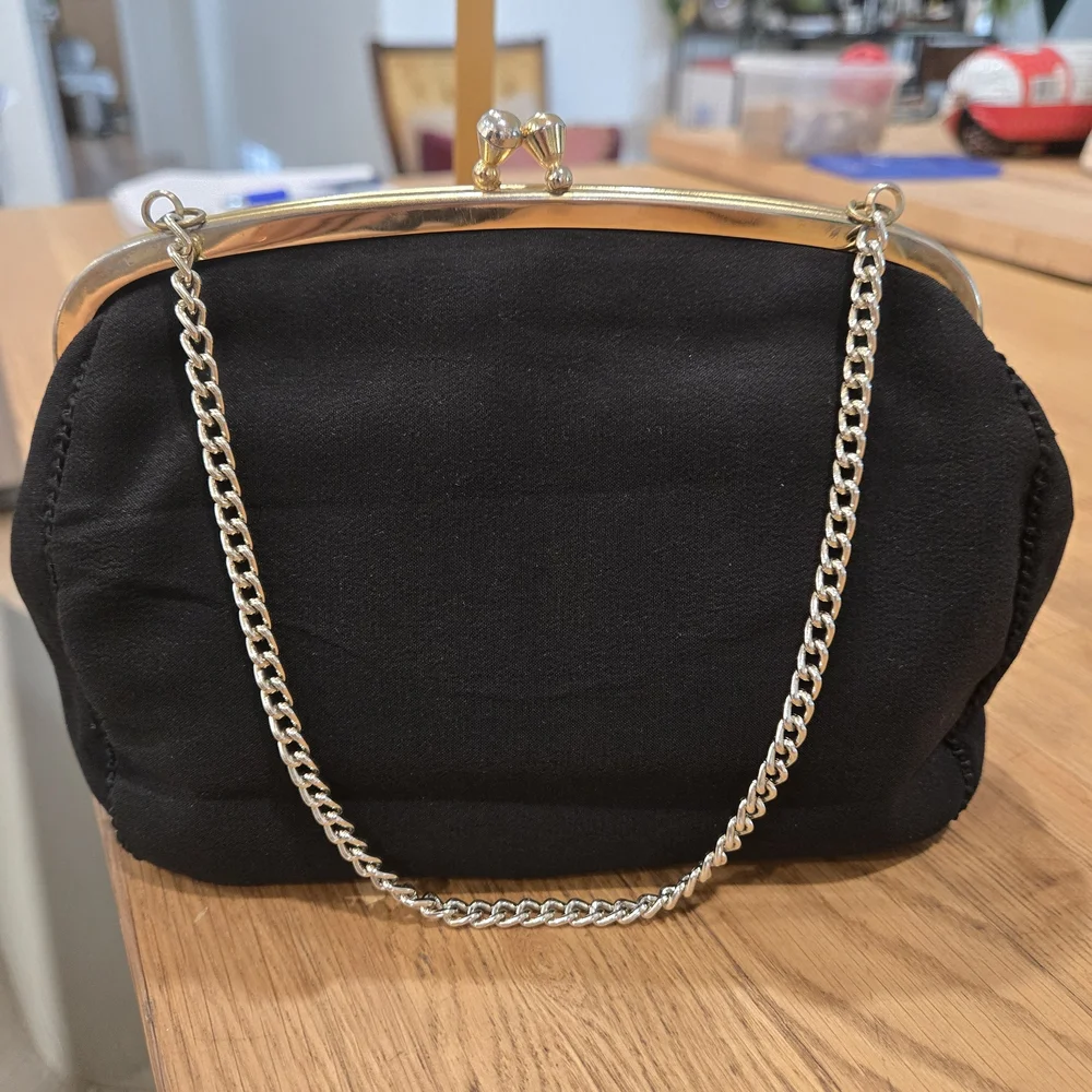 Vintage East German Black Floral Petit Pointe Kisslock Evening Bag - Picture 3 of 8